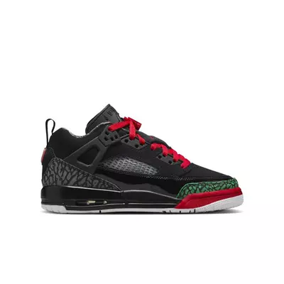 Jordan Spizike Low "Black/Varsity Red/Classic Green/White" Grade School Boys' Shoe - black/green/red